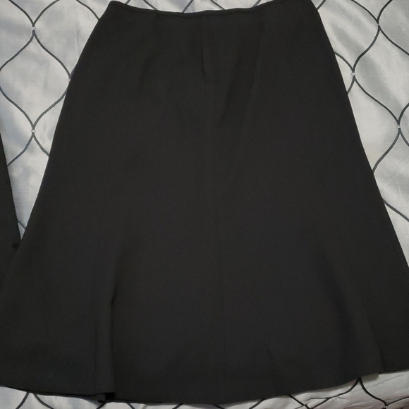 Suit - Picture 2 of 3